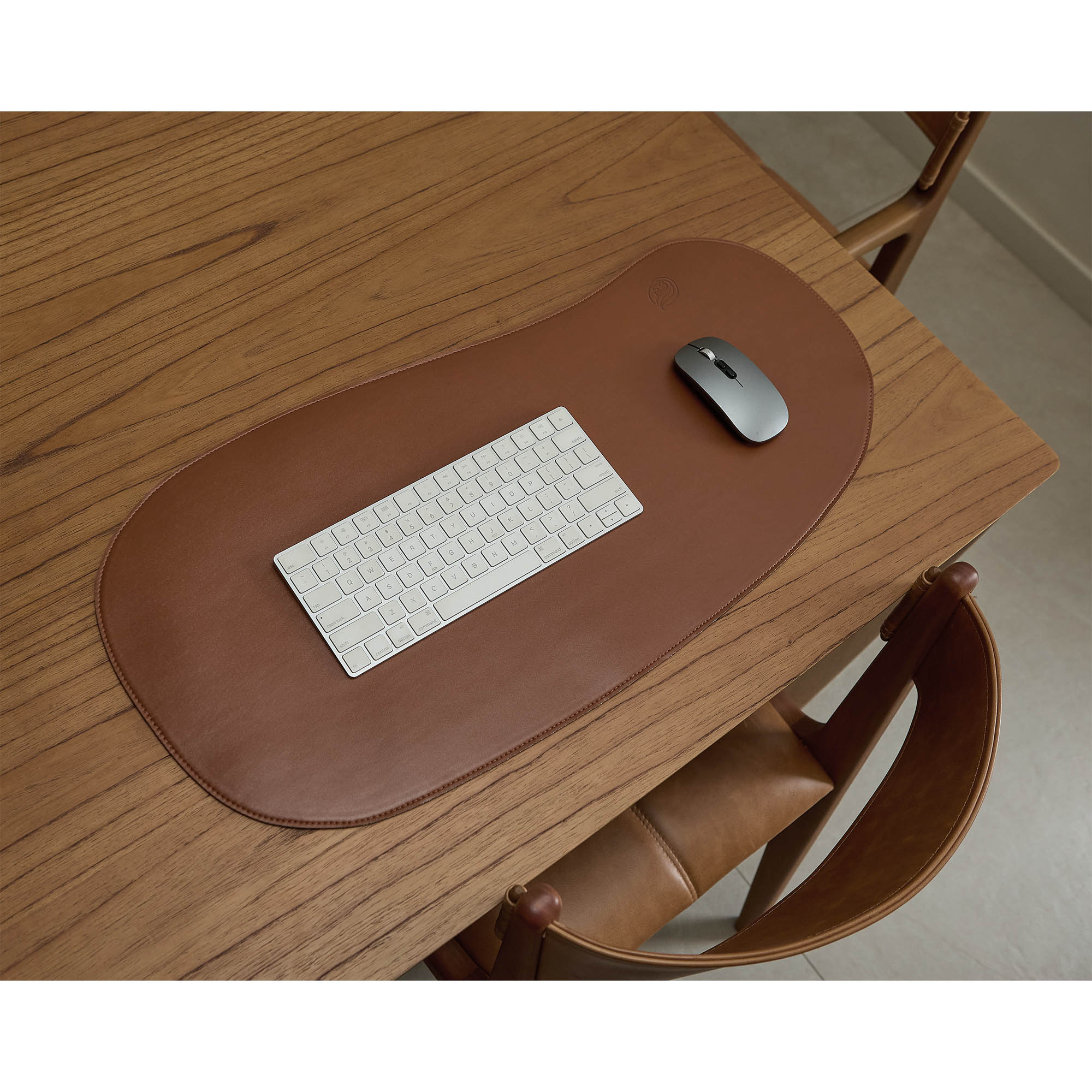 15.1611 - DESKPAD